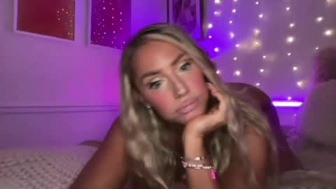 Ashley Love online show from 11, 7, 2026