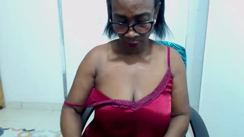 sexyhanny4u online show from 24, 11, 2025