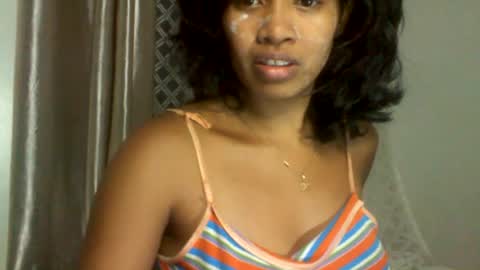 Snapshot of sexylarra12 chatting on 14, 5, 2026 sexylarra12 online show from 14, 5, 2026