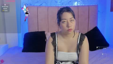 Snapshot of sexylaurita4u chatting on 12, 11, 2025 laura online show from 12, 11, 2025