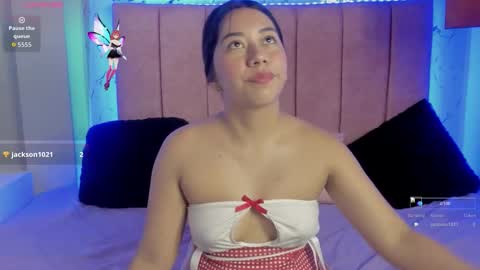 Snapshot of sexylaurita4u chatting on 19, 11, 2025 laura online show from 19, 11, 2025