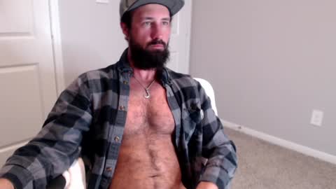 Snapshot of sexymanmk26 chatting on 15, 1, 2025 lets go private im ready to play pvt cum online show from 15, 1, 2025