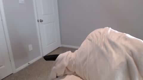 Snapshot of sexymanmk26 chatting on 6, 3, 2025 lets go private im ready to play pvt cum online show from 6, 3, 2025