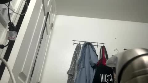 sexymixedcouple9693 online show from 9, 9, 2025