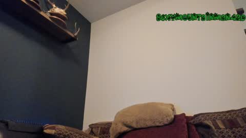 Sexymountainman420 online show from 3, 2, 2025
