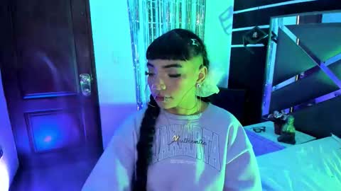 N A F online show from 23, 10, 2025