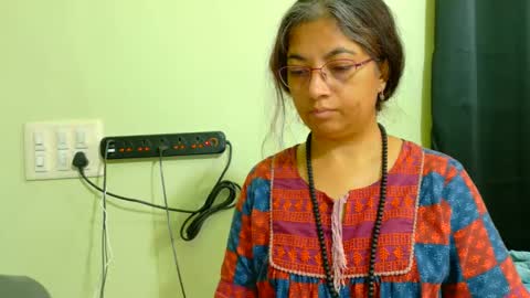 Snapshot of sexyniharika chatting on 27, 9, 2025 Niharika online show from 27, 9, 2025