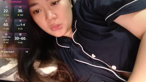 sexypenguin13 online show from 11, 3, 2026