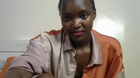 Lee online show from 25, 11, 2025