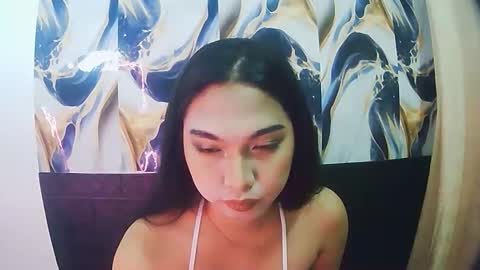 Snapshot of sexypetiteraine chatting on 27, 4, 2026 sexypetiteraine online show from 27, 4, 2026