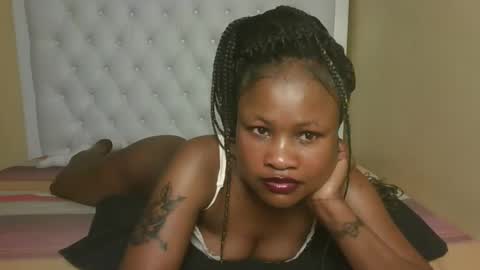 queenivy online show from 16, 10, 2025