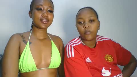 Snapshot of sexyriri22 chatting on 16, 5, 2026 sexyriri22 online show from 16, 5, 2026