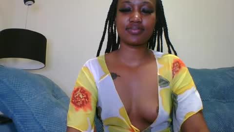 Snapshot of sexyriri22 chatting on 22, 6, 2026 sexyriri22 online show from 22, 6, 2026