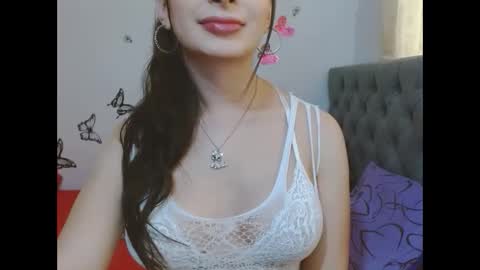 Snapshot of sexysafiravenus chatting on 5, 4, 2026 Venus Independent Model online show from 5, 4, 2026