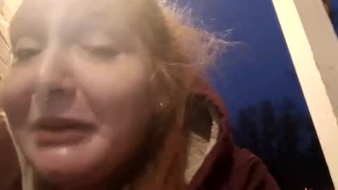 sexyscarlettspitfire online show from 19, 12, 2025