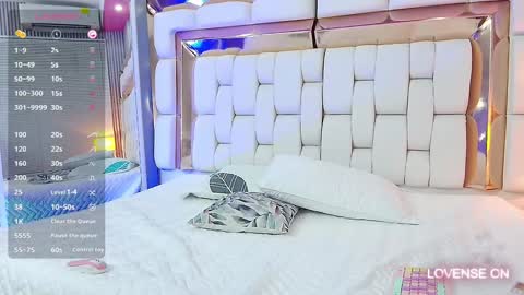 Kendall online show from 28, 1, 2025