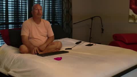 Princess Jackie and Daddy Steve online show from 22, 3, 2026