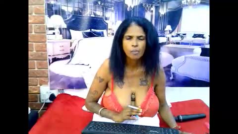 Snapshot of sexyva4u2luv chatting on 30, 4, 2026 sexyva4u2luv online show from 30, 4, 2026