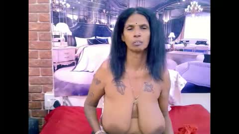 Snapshot of sexyva4u2luv chatting on 20, 5, 2026 sexyva4u2luv online show from 20, 5, 2026