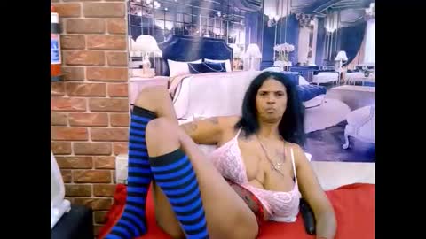 Snapshot of sexyva4u2luv chatting on 26, 5, 2026 sexyva4u2luv online show from 26, 5, 2026
