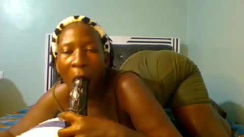 VIVIAN online show from 31, 1, 2025