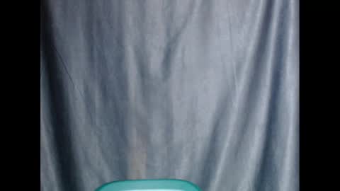 Snapshot of sexyxbunnyxx chatting on 9, 12, 2024 Blue online show from 9, 12, 2024