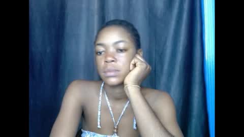Snapshot of sexyxbunnyxx chatting on 24, 2, 2025 Blue online show from 24, 2, 2025