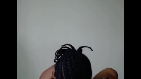 Snapshot of sexyxbunnyxx chatting on 28, 9, 2025 Blue online show from 28, 9, 2025