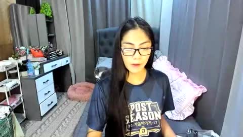 Xenaaa online show from 20, 12, 2025