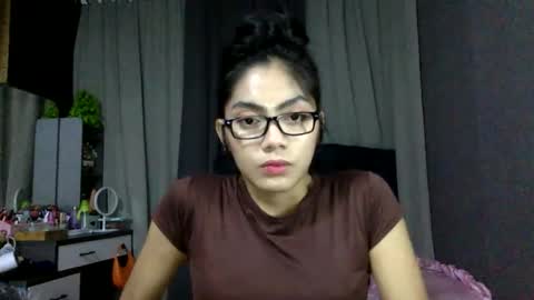 Xenaaa online show from 9, 1, 2026