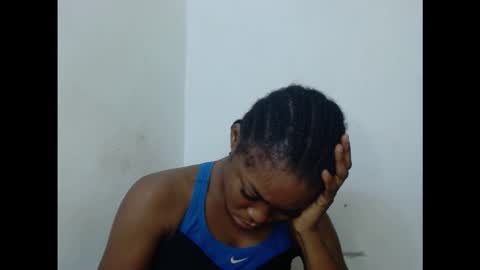 Snapshot of sexyxmilfx chatting on 25, 2, 2026 sexyxmilfx online show from 25, 2, 2026