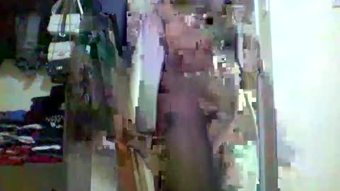 Snapshot of sexyy_tiny chatting on 8, 12, 2024 Mel online show from 8, 12, 2024