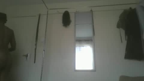 Snapshot of sexyy_tiny chatting on 29, 9, 2025 Mel online show from 29, 9, 2025