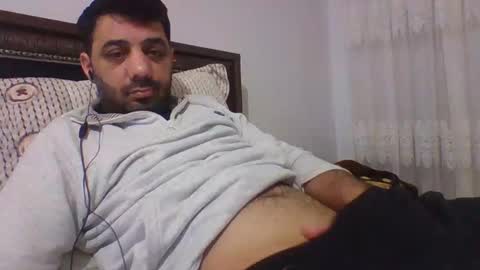 Snapshot of sexyyy_mannn chatting on 15, 2, 2025 sexyyy_mannn online show from 15, 2, 2025