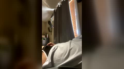 Snapshot of sexyzaddy94 chatting on 5, 2, 2026 sexyzaddy94 online show from 5, 2, 2026
