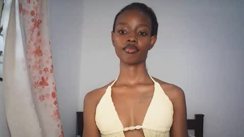 Snapshot of sexyzuriel chatting on 16, 2, 2026 sexyzuriel online show from 16, 2, 2026