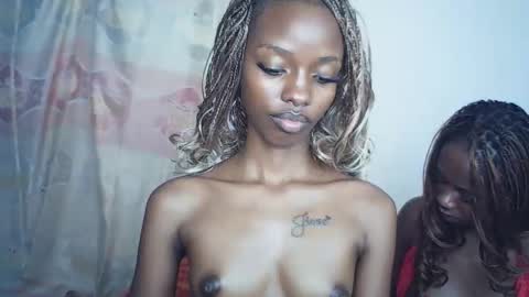 sexyzuriel online show from 19, 3, 2026