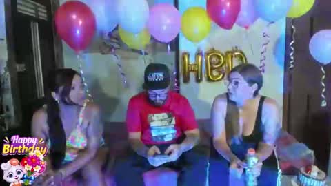 Snapshot of sgmr chatting on 29, 5, 2026 MiaSergio online show from 29, 5, 2026