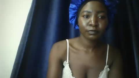 Snapshot of sha488823 chatting on 3, 1, 2025 sharon online show from 3, 1, 2025