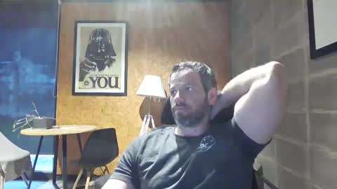 shad0w_hunter online show from 10, 3, 2025