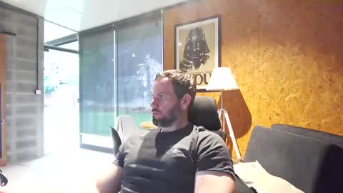 shad0w_hunter online show from 8, 10, 2025