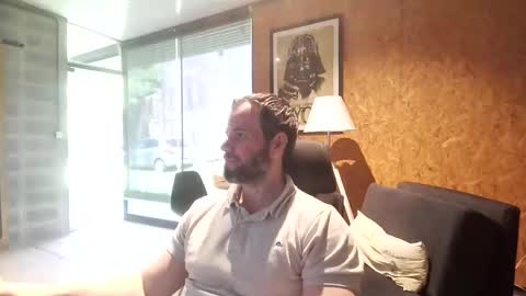 shad0w_hunter online show from 12, 1, 2026