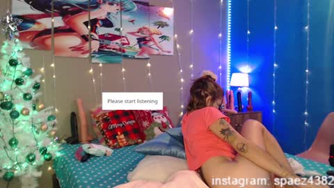Snapshot of shadia_squirt chatting on 2, 12, 2024 shadia online show from 2, 12, 2024