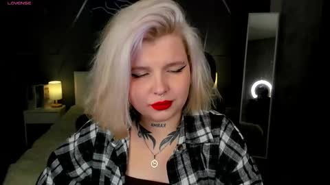 Lana online show from 8, 11, 2025