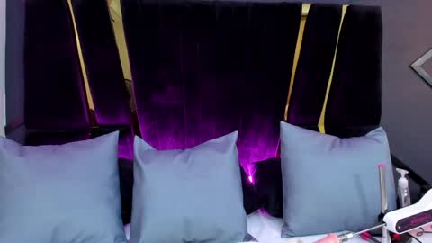 Snapshot of shaina_vasquez chatting on 8, 2, 2025 Shaina Vasquez online show from 8, 2, 2025