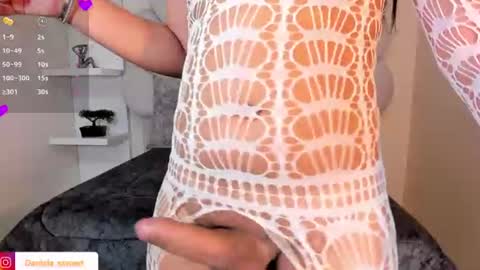 Snapshot of shairytovar chatting on 16, 6, 2026 shairytovar online show from 16, 6, 2026