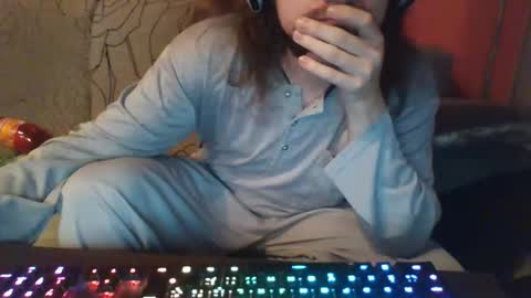 Snapshot of shalalatralala chatting on 4, 1, 2025 Shalalatralala SF online show from 4, 1, 2025