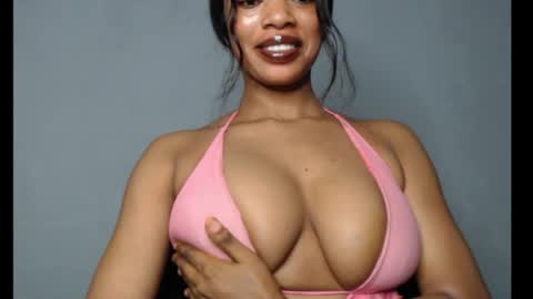 Snapshot of shallie_x chatting on 30, 6, 2026 ESTHER online show from 30, 6, 2026