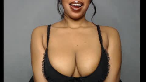 Snapshot of shallie_x chatting on 12, 7, 2026 ESTHER online show from 12, 7, 2026