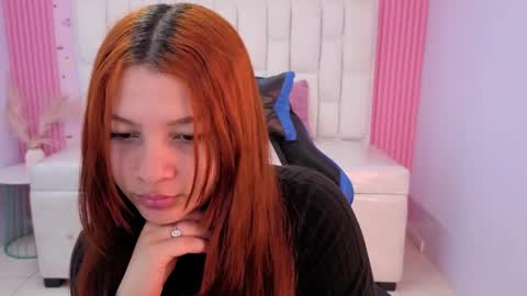 Snapshot of shalon_diaz_sub chatting on 4, 5, 2026 Shalon online show from 4, 5, 2026